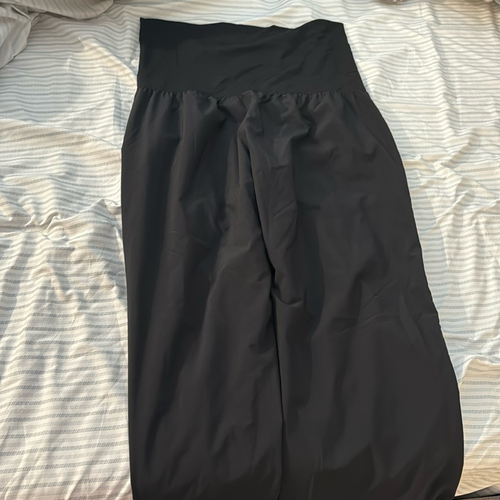 Lululemon joggers